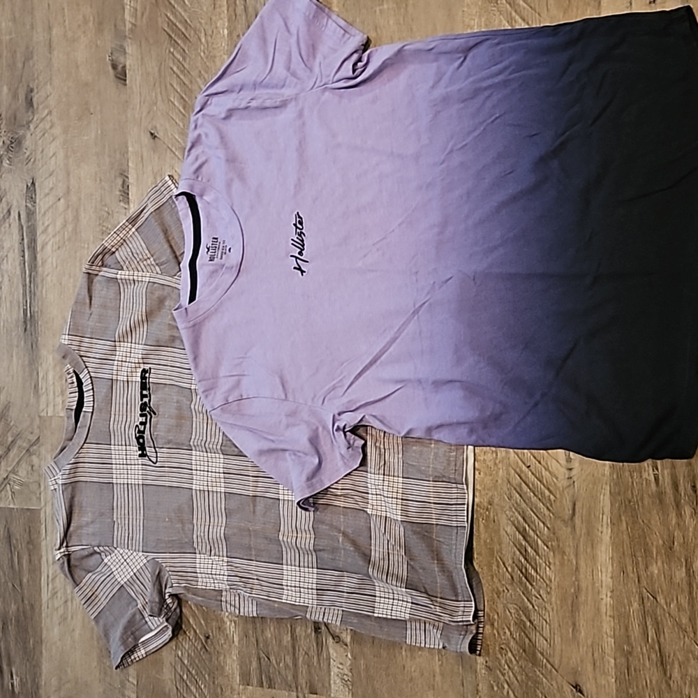 Hollister Shirt Bundle of 2 XS